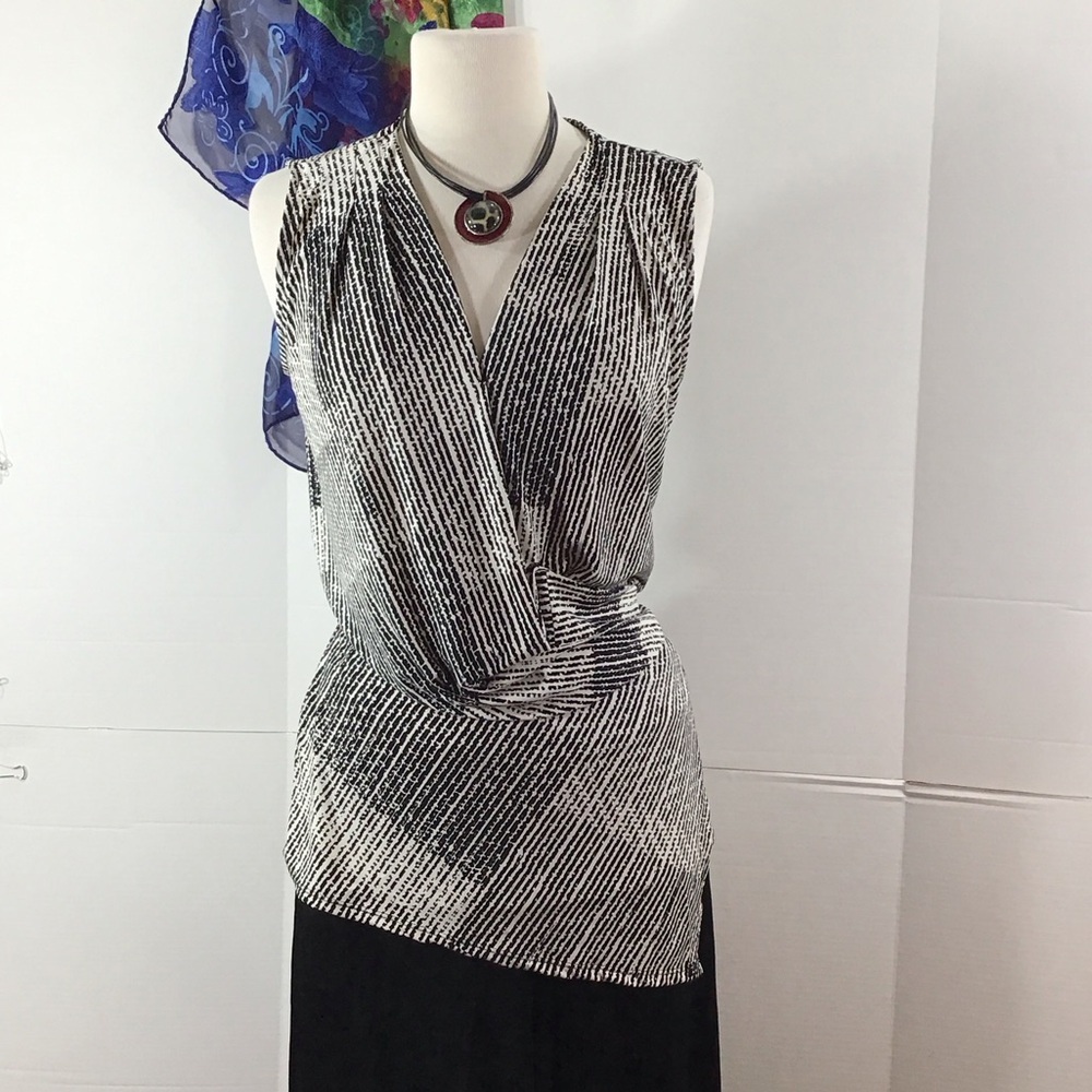 White House Black Market Black & White Sleeveless Draped Surplice Top M